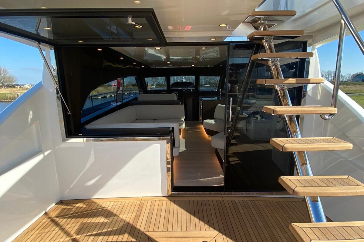 7239c8a0-a9e3-424e-88c9-8bddb9