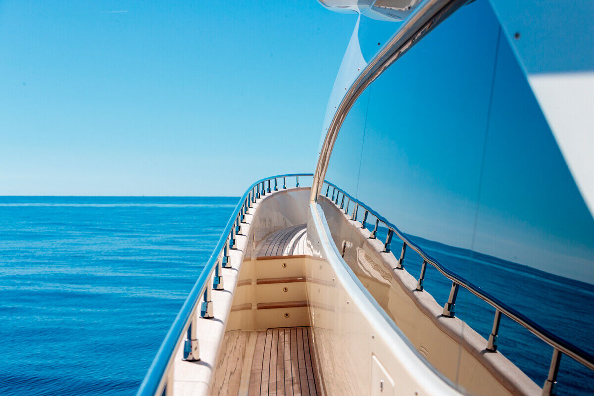 beautiful-shot-from-the-yacht2